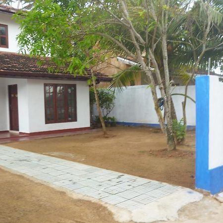 Seaview Paradise Inn Weligama Εξωτερικό φωτογραφία